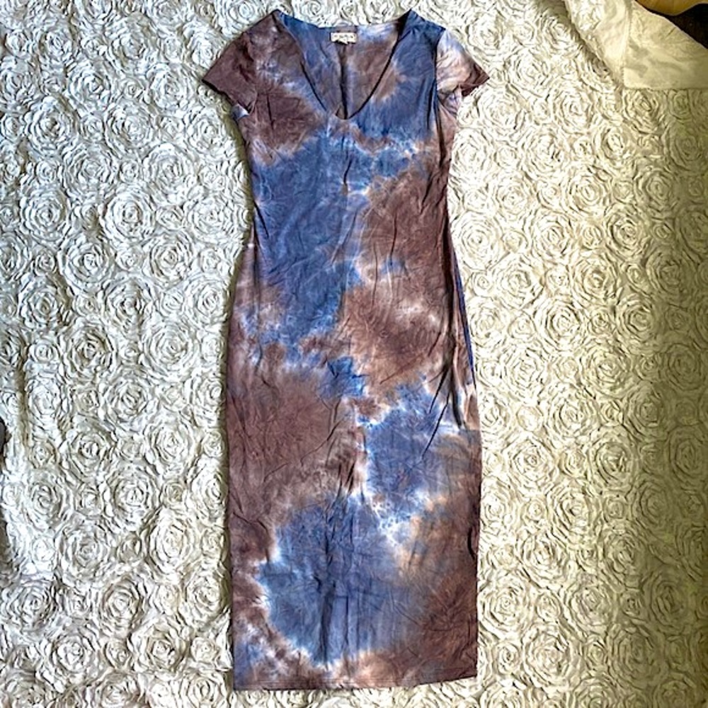 See You Monday‎ midi dress size large